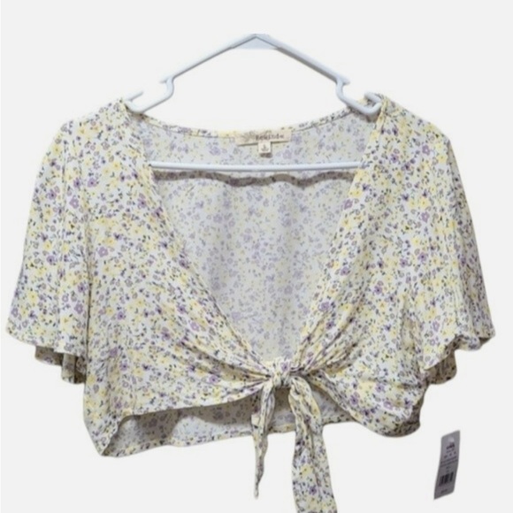 Rewind Tops - Rewind Flutter Sleeve Tie Front Blouse in Yellow and Gray